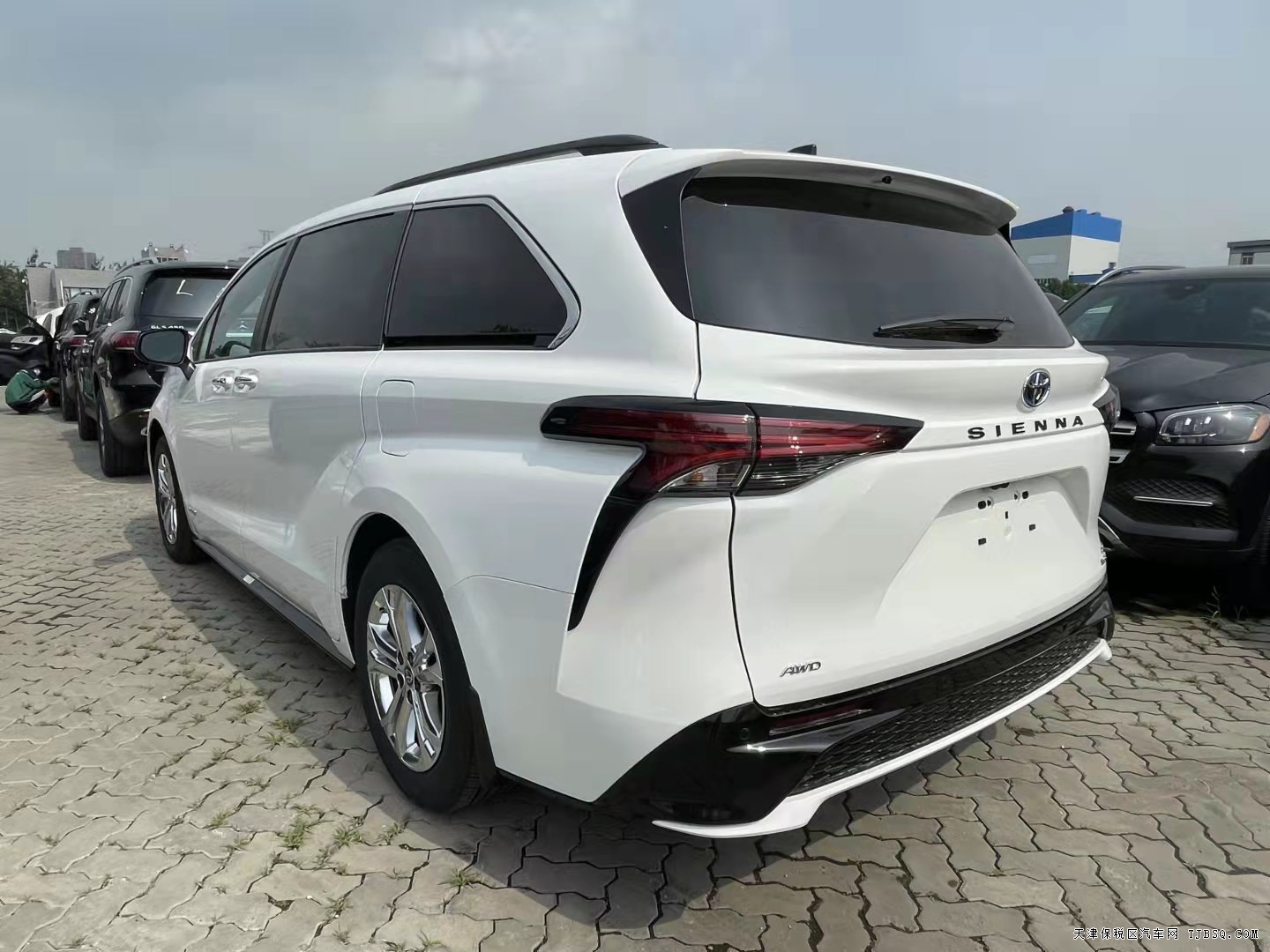2021款塞納 2.5L四驅(qū) XSE  天津港全系雙十一大促隨時(shí)提車