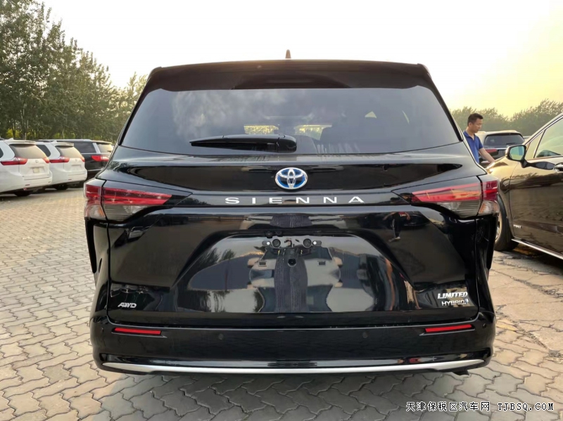 21款塞納2.5四驅(qū)LTD 清倉(cāng)價(jià)格大放送