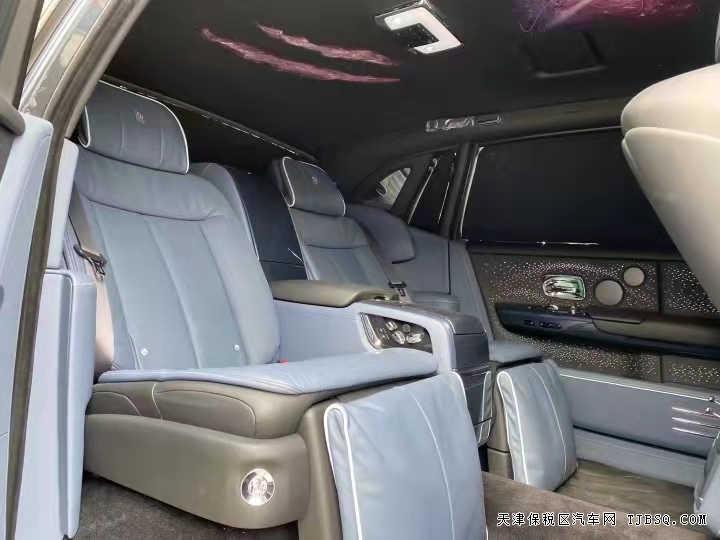 勞斯萊斯幻影天魄典藏版 現(xiàn)車特惠送豪禮