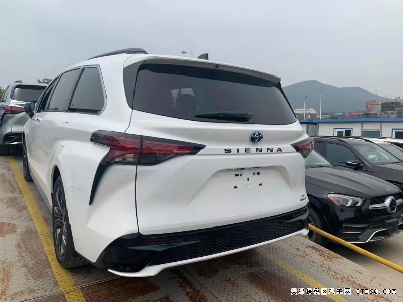 21款豐田塞納兩驅(qū)XSE 港口現(xiàn)車隨時(shí)提