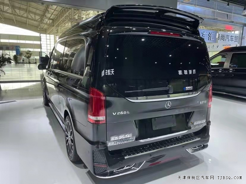 21款奔馳V260L 升級高頂邁巴赫版商務(wù)車 港口現(xiàn)車個性改裝