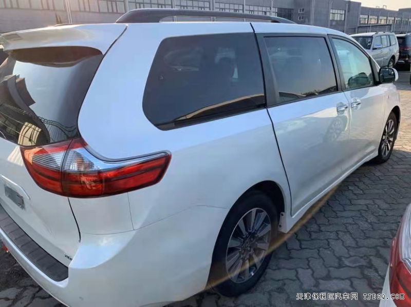 20款塞納兩驅(qū)XLE真皮  港口現(xiàn)車親情價鉅惠