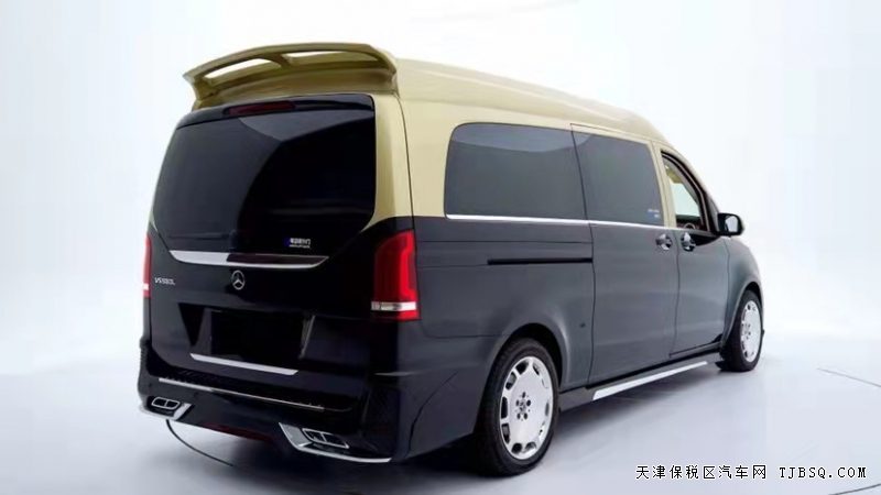 21款奔馳V260L升級黑金雙拼高頂商務車 商務洽談必備之選