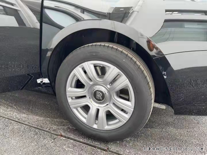 21款勞斯萊斯古斯特 身份與地位象征的頂級(jí)豪車