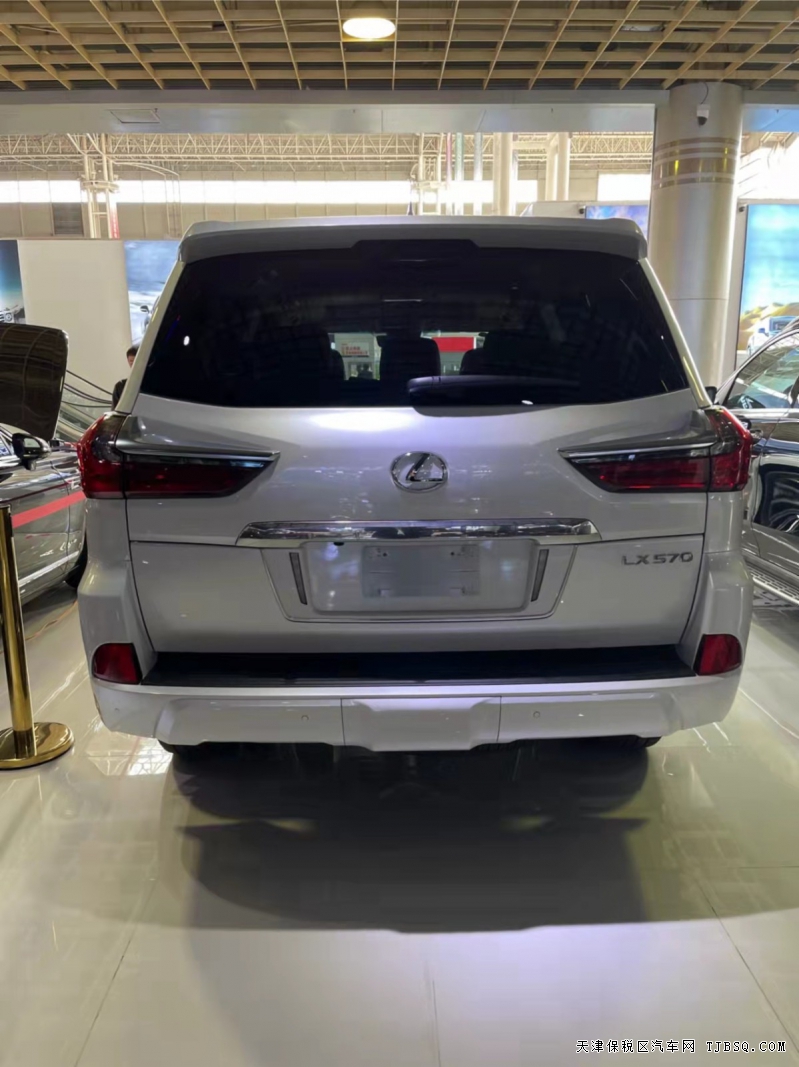 21款 雷克薩斯LX570  港口特價限時搶購