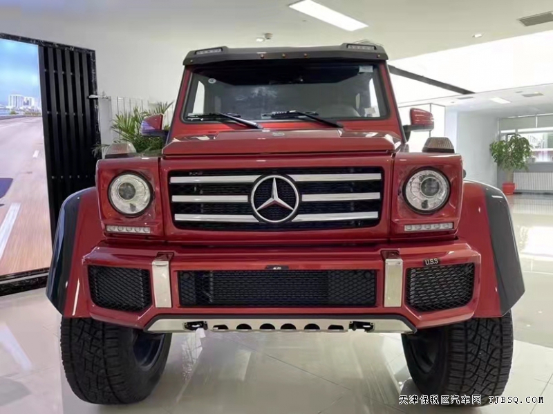  奔馳G550  4x42  越野現(xiàn)車性能最強(qiáng)