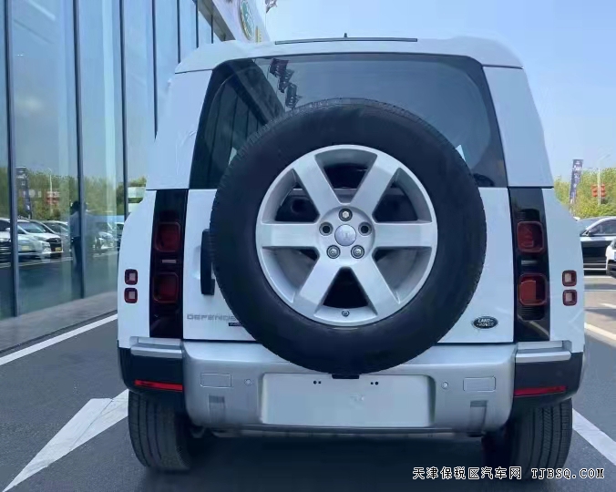 20款路虎衛(wèi)士 110 四門 港口現(xiàn)車銷售