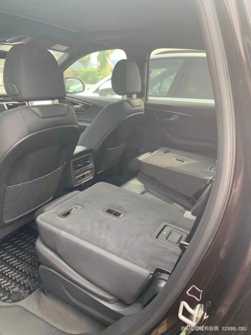 奧迪Q7  3.0T Komfort舒適版  稀缺棕色首秀