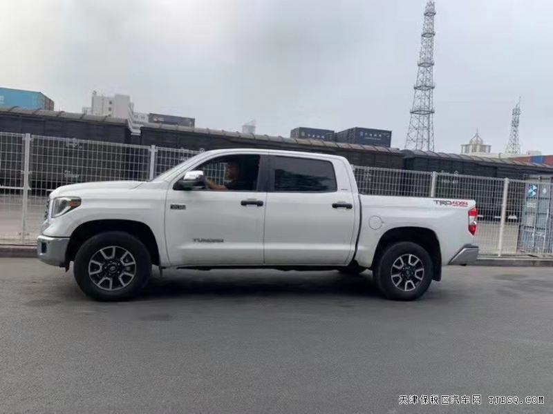 21款 豐田坦途 TRD 越野版 港口持續(xù)熱銷中