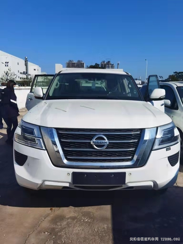 20款日產(chǎn)途樂XE 國五車輛清倉鉅惠售