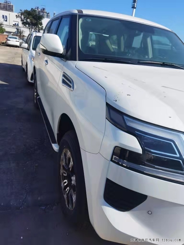 20款日產(chǎn)途樂XE 國五車輛清倉鉅惠售
