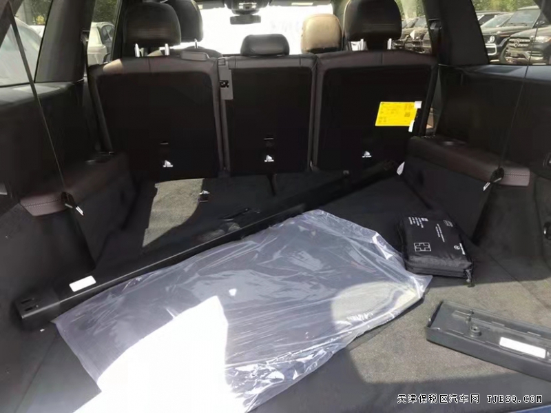 21款美版奔馳GLS450  天津港現(xiàn)車手續(xù)齊價(jià)格實(shí)惠