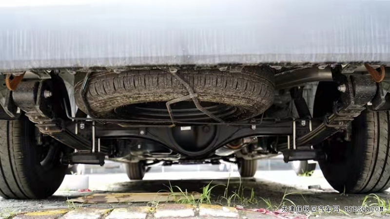 豐田海獅九座商務(wù)車 大空間任你改裝 批發(fā)價銷售
