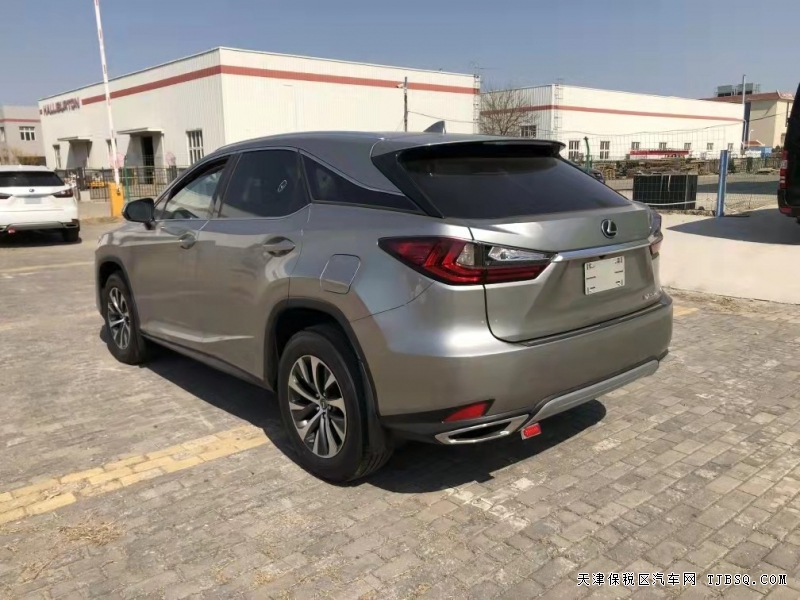 20款雷克薩斯RX350現(xiàn)車 港口最低報價