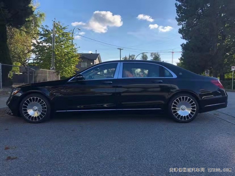 20款 邁巴赫S560 現(xiàn)車價(jià)格特惠