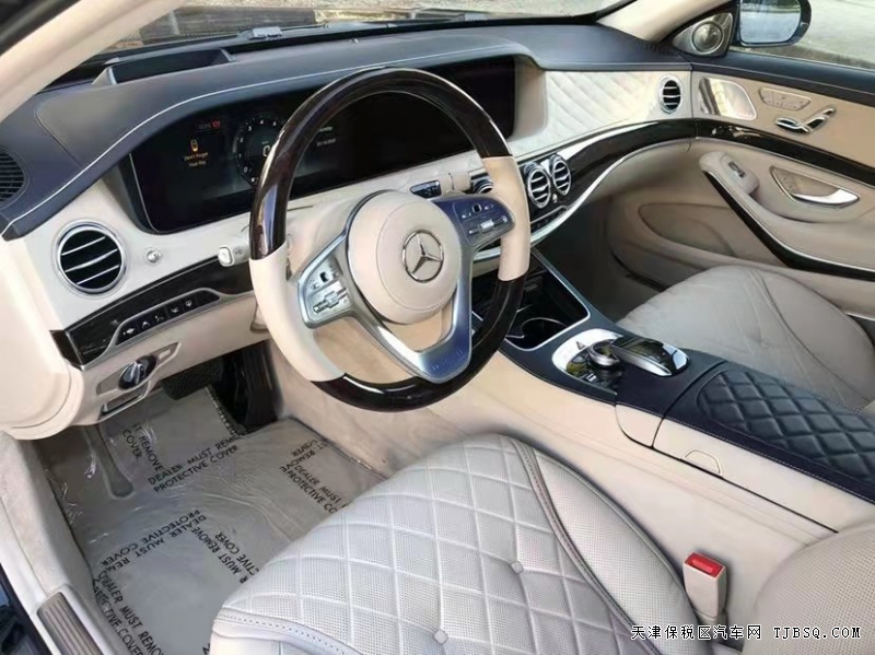 20款 邁巴赫S560 現(xiàn)車價(jià)格特惠