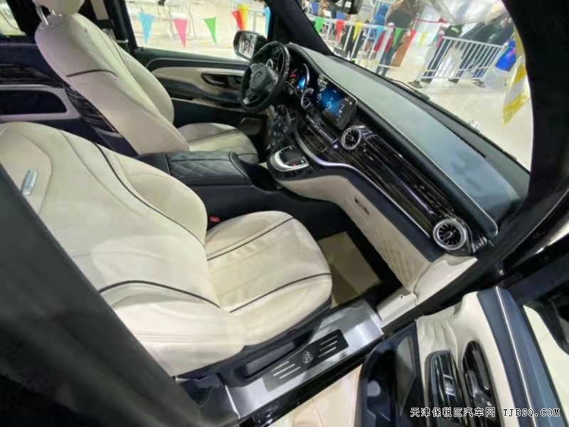 奔馳V260L升級加長邁巴赫VS980  高端定制商務(wù)車