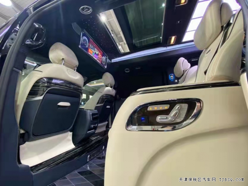 奔馳V260L升級加長邁巴赫VS980  高端定制商務(wù)車