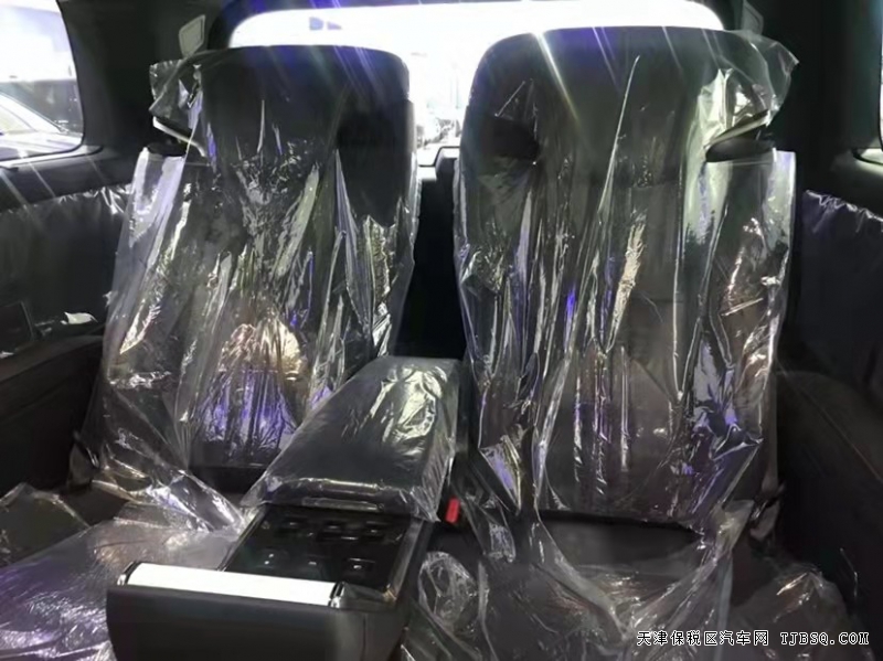 20款雷克薩斯LM300四座  津港現(xiàn)車172萬(wàn)限時(shí)秒殺
