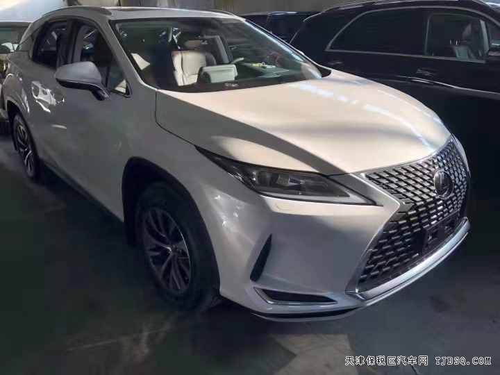雷克薩斯RX350 標(biāo)準(zhǔn)版 實(shí)惠價(jià)格66萬(wàn)裸售