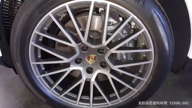 21款保時捷卡宴 3.0T  國六現(xiàn)車價格直降到底