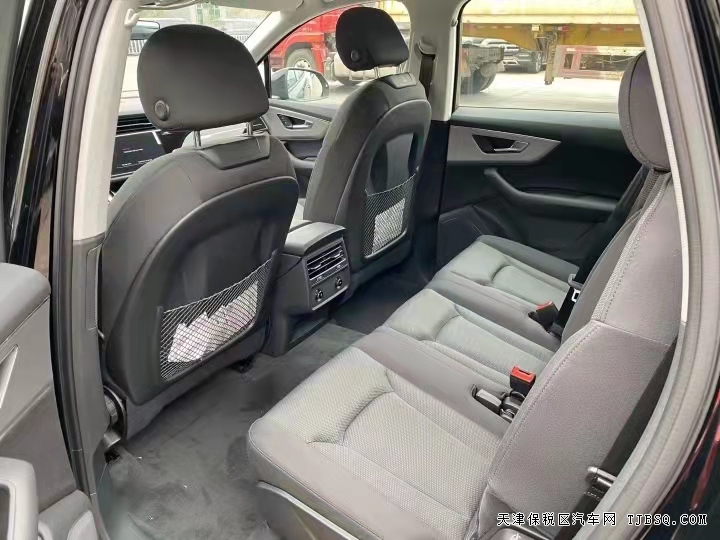 21款 奧迪Q7  2.0T  港口直降鉅惠