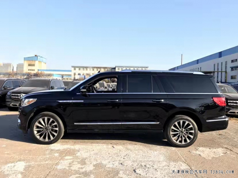 20款林肯領(lǐng)航員3.5T 四驅(qū)長軸  津港現(xiàn)車優(yōu)惠多多