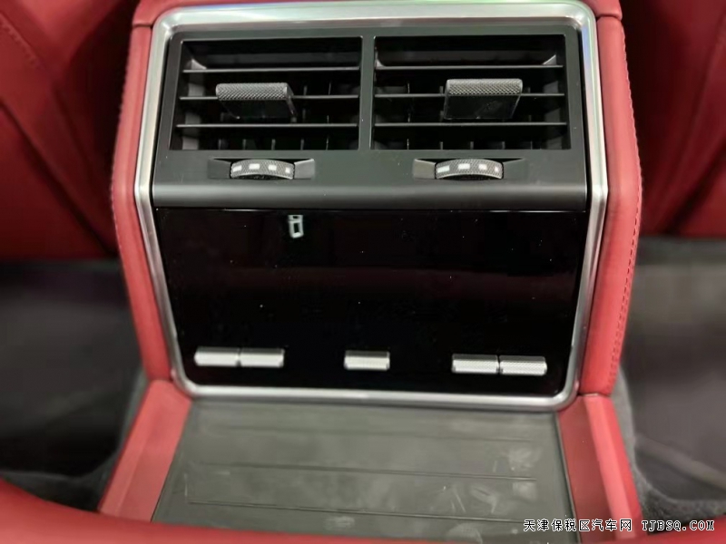 2021款保時(shí)捷帕拉梅拉 現(xiàn)車手續(xù)齊 天津港價(jià)優(yōu)