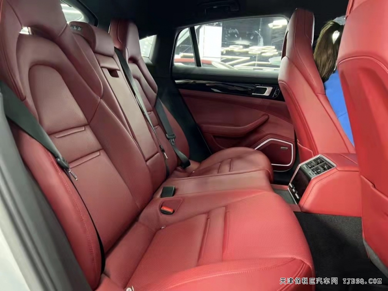 2021款保時(shí)捷帕拉梅拉 現(xiàn)車手續(xù)齊 天津港價(jià)優(yōu)