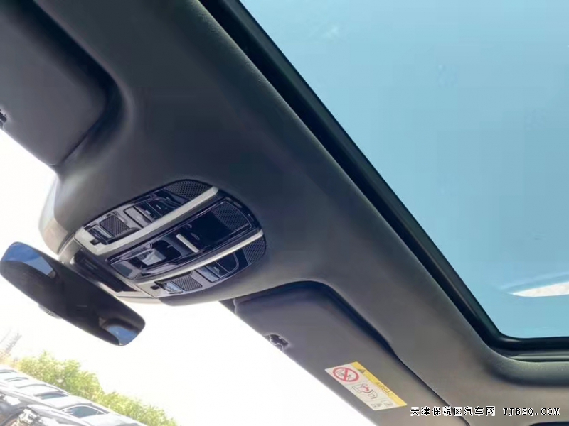 2021款保時(shí)捷 卡宴 3.0T  年底現(xiàn)車瘋狂降價(jià)