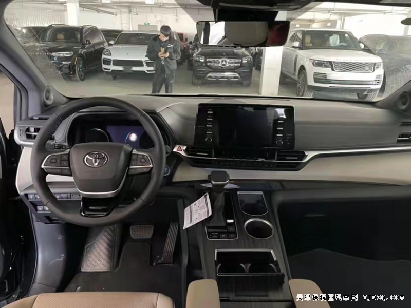 21款豐田塞納3.5四驅(qū) 天津港現(xiàn)車實(shí)惠價(jià)