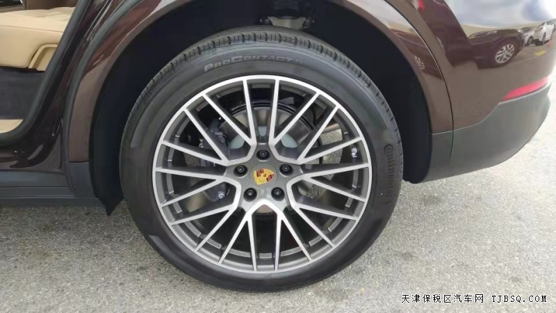 21款保時(shí)捷卡宴 3.0T  美版促銷(xiāo)酬賓價(jià)