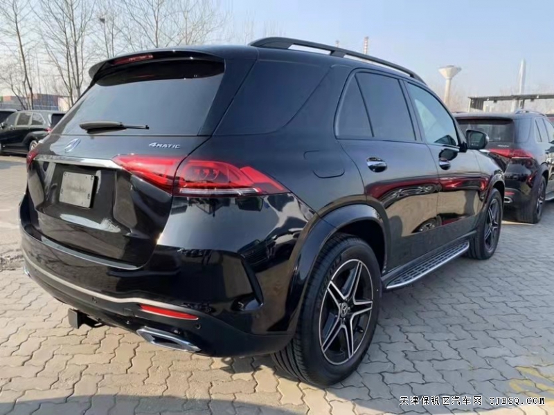2021款奔馳GLE450  天津港現(xiàn)車特惠秒殺