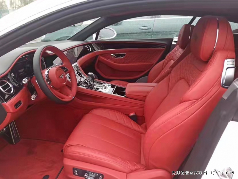 2021款賓利歐陸GT 現(xiàn)車港口年底沖量優(yōu)惠多多