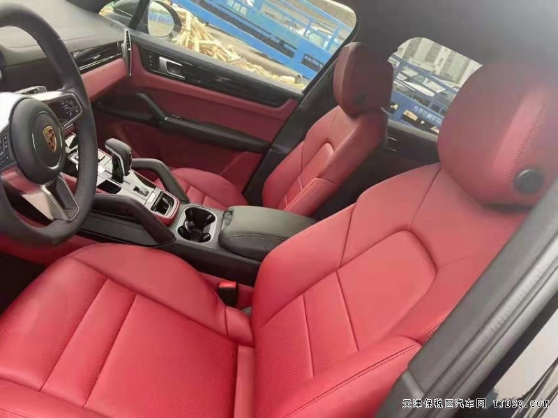 2021款 保時捷卡宴 現(xiàn)車港口熱賣
