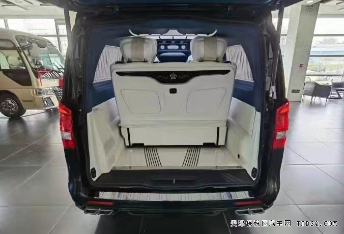 21款 奔馳威霆高頂商務(wù)車?改裝多種選擇 現(xiàn)車特惠