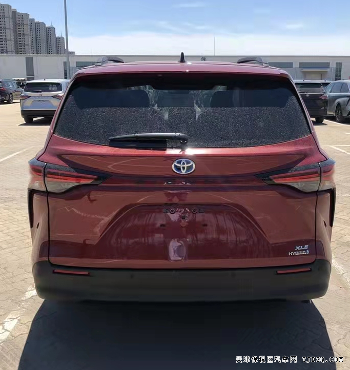 2021款豐田塞納  墨版現(xiàn)車元旦大放價(jià)39萬起售