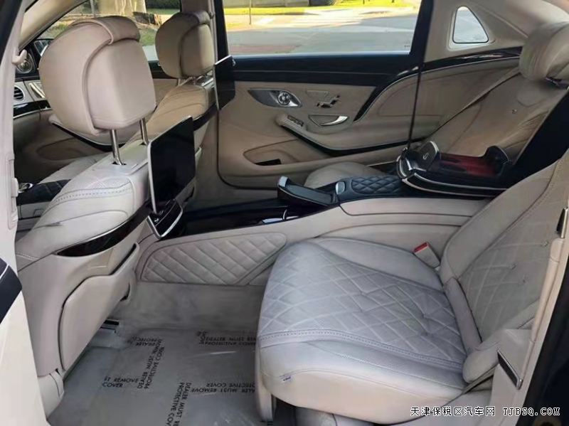 20款奔馳邁巴赫S560   天津港現(xiàn)車暢銷出售