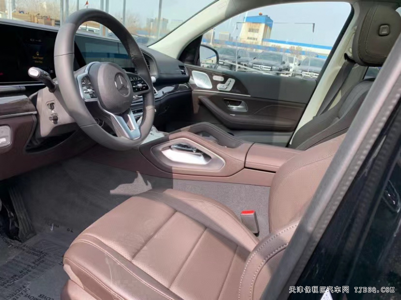21款 奔馳GLS450 美版現(xiàn)車享優(yōu)惠110萬送豪禮