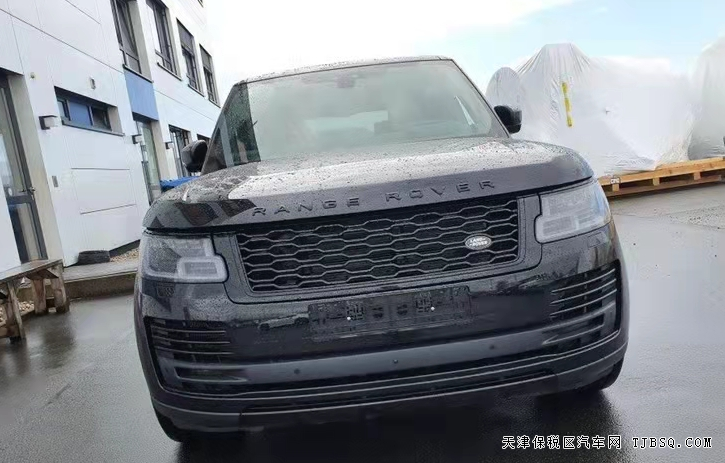 21款路虎攬勝3.0創(chuàng)世加長(zhǎng) 黑耀版  現(xiàn)車更霸氣