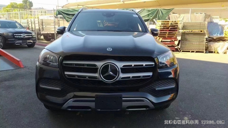 2021款奔馳GLS450價(jià)格特美麗現(xiàn)車10?萬(wàn)