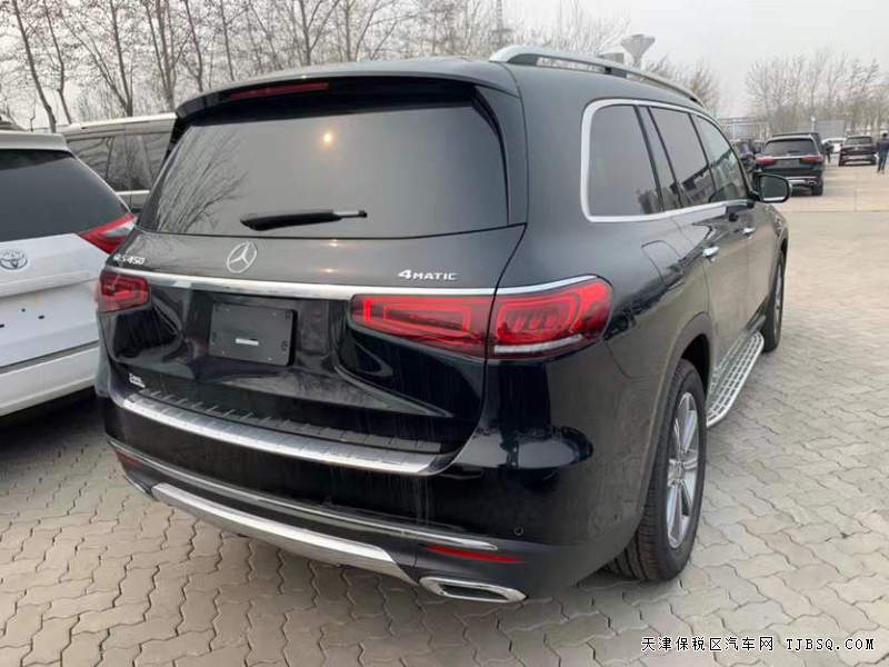 20款奔馳GLS450美版 六座全景20輪中配港口特惠108萬(wàn)
