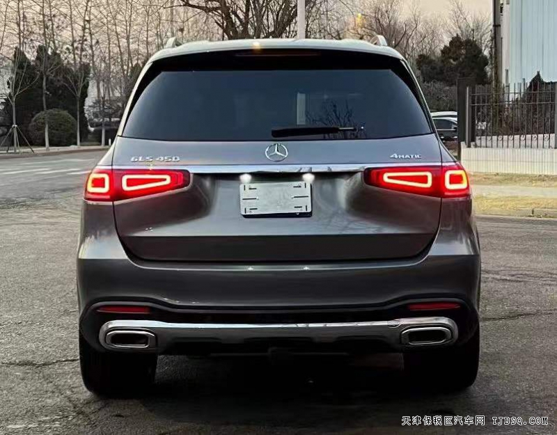 21款國(guó)六奔馳gls450加版129萬(wàn)