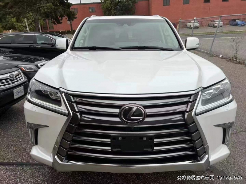 雷克薩斯LX570 21款 標(biāo)準(zhǔn) 年底僅售195