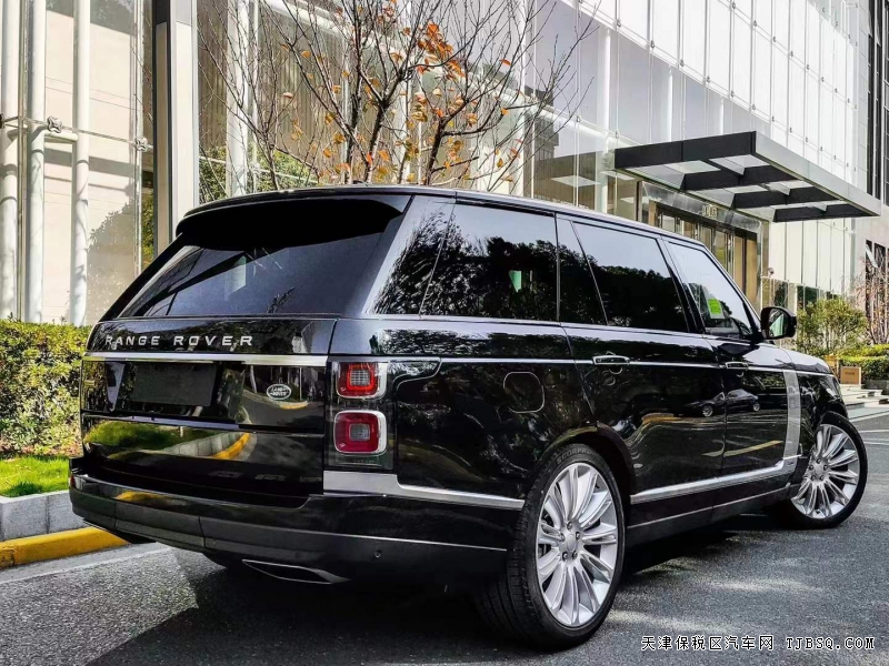平行進口車21款路虎創(chuàng)世加長版 3.0T現(xiàn)車165萬優(yōu)選