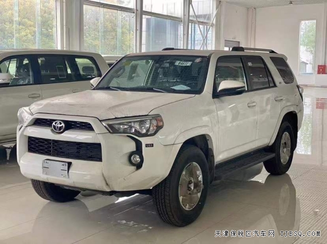 19款豐田超霸4.0SR5加版 港口現(xiàn)車特惠僅售59萬