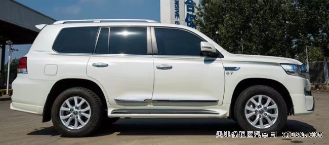 平行進(jìn)口新款酷路澤港口現(xiàn)車 國(guó)六排放標(biāo)準(zhǔn) 全國(guó)可上牌 配置全