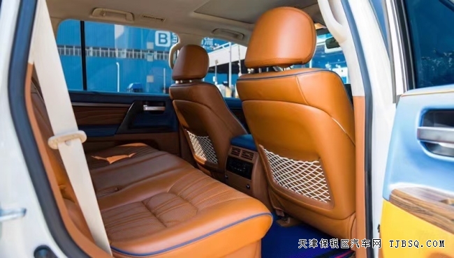 平行進(jìn)口新款酷路澤港口現(xiàn)車 國(guó)六排放標(biāo)準(zhǔn) 全國(guó)可上牌 配置全