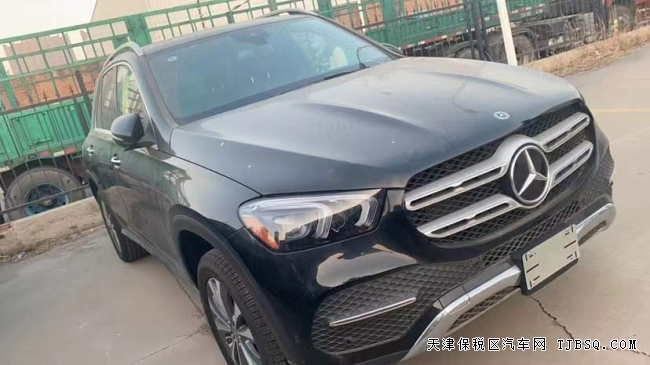 21款奔馳GLE350美版標(biāo)配 港口現(xiàn)車特價(jià)68萬