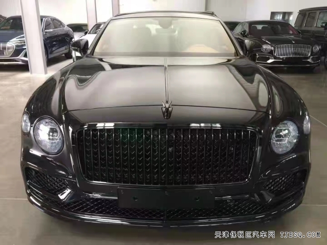 22款賓利飛馳 V8 黑耀版 FIying B標(biāo)志 368萬(wàn)